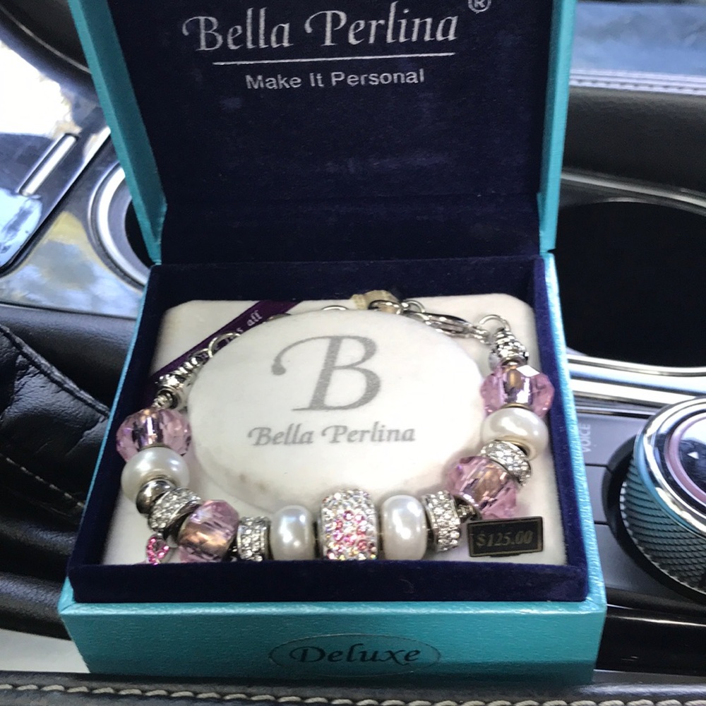Bella Perlina breast cancer bracelet